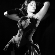 Aria_Giovanni-_Cabaret_-1