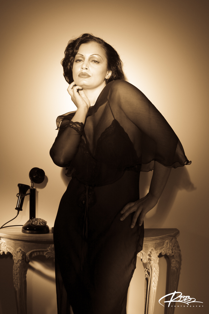 Aria_Giovanni-_Vintage_Telephone_-13