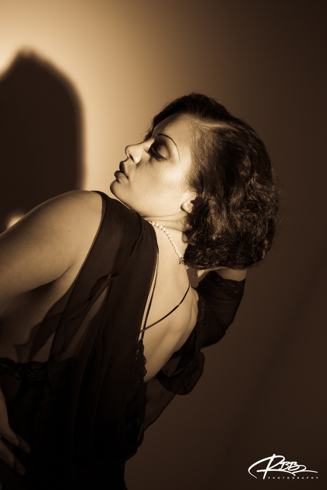 Aria_Giovanni-_Vintage_Telephone_-16