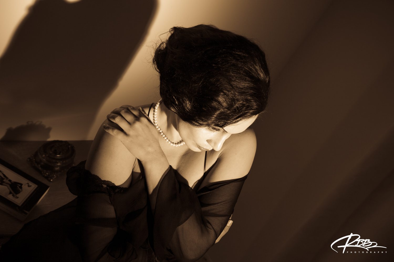 Aria_Giovanni-_Vintage_Telephone_-47
