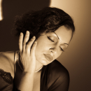 Aria_Giovanni-_Vintage_Telephone_-80